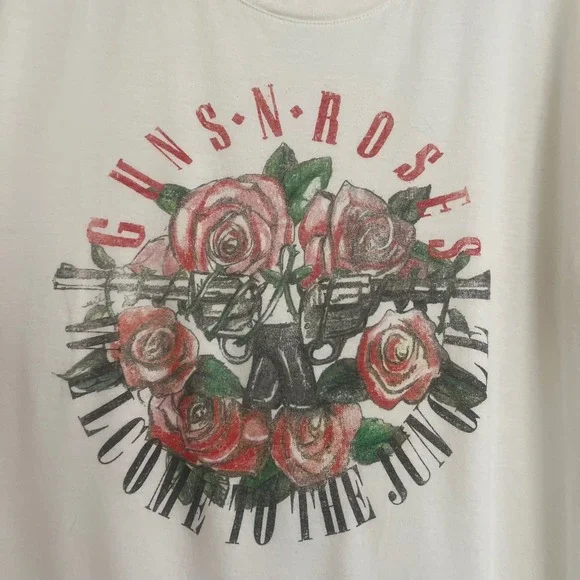 Daydreamer Guns N Roses Graphic T-Shirt Welcome to the Jungle Rock Band Tee - Picture 2 of 5
